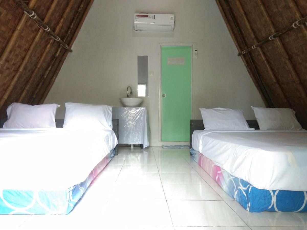 Bunar Tunggal Villa N Resto Anyer Exterior foto